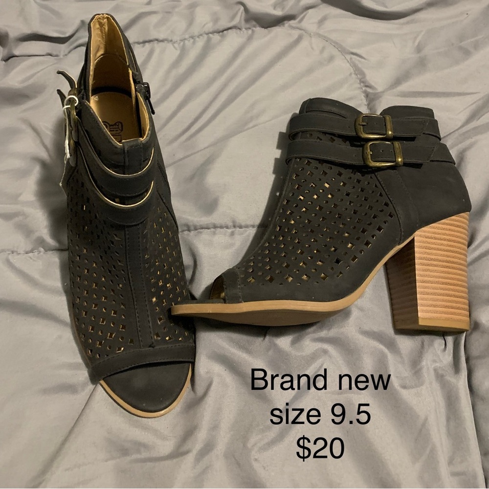 High heeled (brand new)